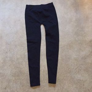 Women’s black leggings